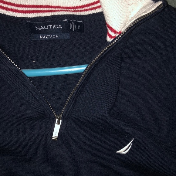 It’s a weird kind of blue - Picture 1 of 3